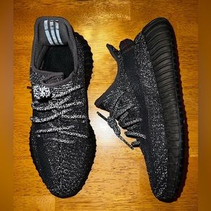 Yeezy 350 black reflective